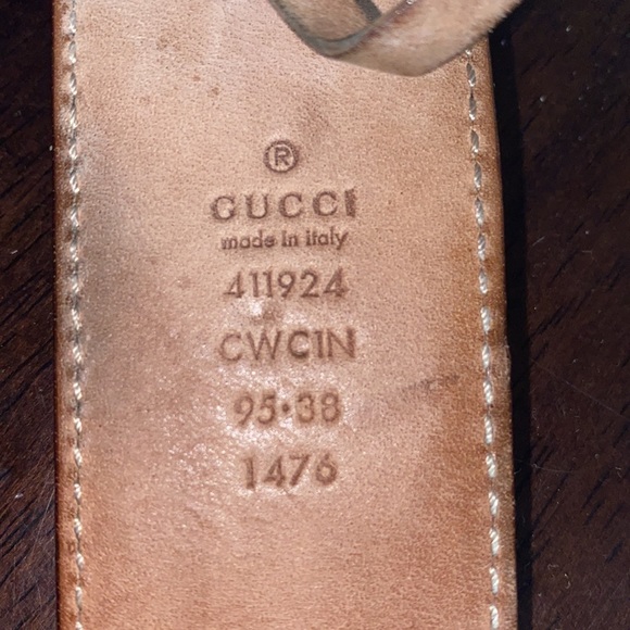 Mens GUCCI Belt - Picture 2 of 5